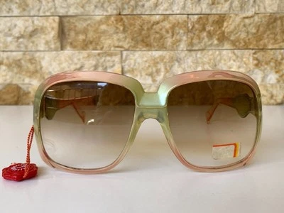 VINTAGE SAMCO SUNGLASSES OVERSIZED 1960'S ITALIAN UNISEX UNUSED GREEN RARE W/TAG - Image 1 of 4