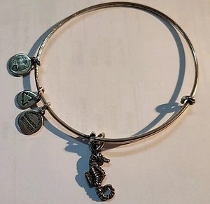 BRACCIALE BRACCIALE CAVALLUCCIO MARINO ALEX E ANI (+PAZIENZA, PROTEZIONE, CONTENTEZZA) - Foto 1 di 5