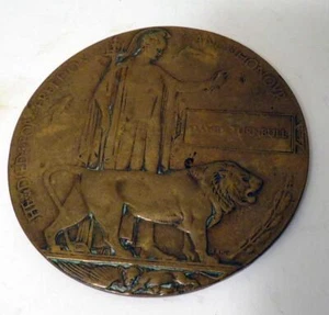 GENUINE WWI DEAD MAN'S PENNY BRONZE MEMORIAL DEATH NAMED PLAQUE - Picture 1 of 3