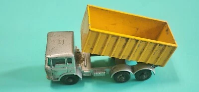 1967 GMC Matchbox Lesney Tipper Container Truck No. 47 Circa  - Image 1 of 4