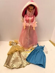 1992 Disney Classics Winter Belle Barbie Doll Beauty & the Beast 1637- 3 Dresses - Picture 1 of 8