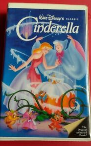 Walt Disney's Cinderella Black Diamond Classic VHS, 1988" RARE 410"