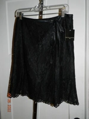 Falda APOSTROPHE Petite Mujer Poliéster Encaje Línea A Corbata Decoración Negra Floral 10P Foto 1 de 3