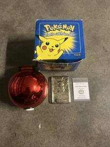 Pikachu 1999 Pokemon 23K Gold-Plated Burger King Nintendo Trading Card w Box - Picture 1 of 5