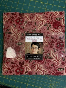 ROUENNERIES TROIS Layer Cake Moda Red/Beige French General 10" squares - Picture 1 of 1