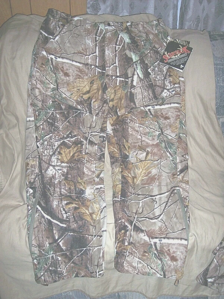 2X Camo Pants Windproof Scentlok Realtree AP Camo Hunting Pants Camo Pants $160 - Image 1 of 4