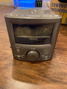 Vintage 2000 RCA Mini AM/FM Radio, CD Alarm Clock Stereo 9W Input Model RP3751A - Picture 1 of 5