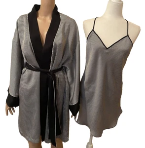 VICTORIA'S SECRET Collection Kimono Robe & Nightgown Set Gold Label Small - Picture 1 of 4