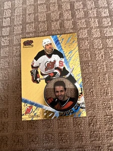 1997-98 Pacific Invincible Doug Gilmour #77 HOF - Picture 1 of 4