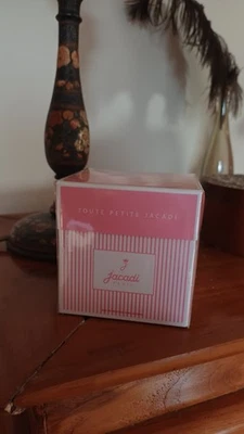 Jacadi Eau de Senteur Duftwasser Baby Girl Mädchen 50ml OVP - Bild 1 von 2