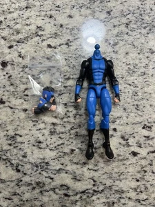 Invincible 1/12 Custom Action Figure By Dollarstoreartist - Picture 1 of 5
