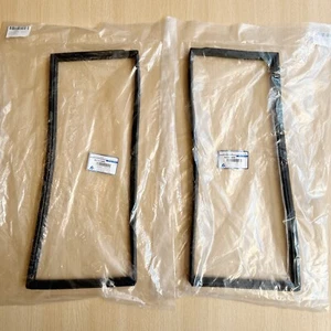 88-97 for Nissan Safari Patrol GQ Y60 rear door corner weatherstrip rubber seal - Picture 1 of 4