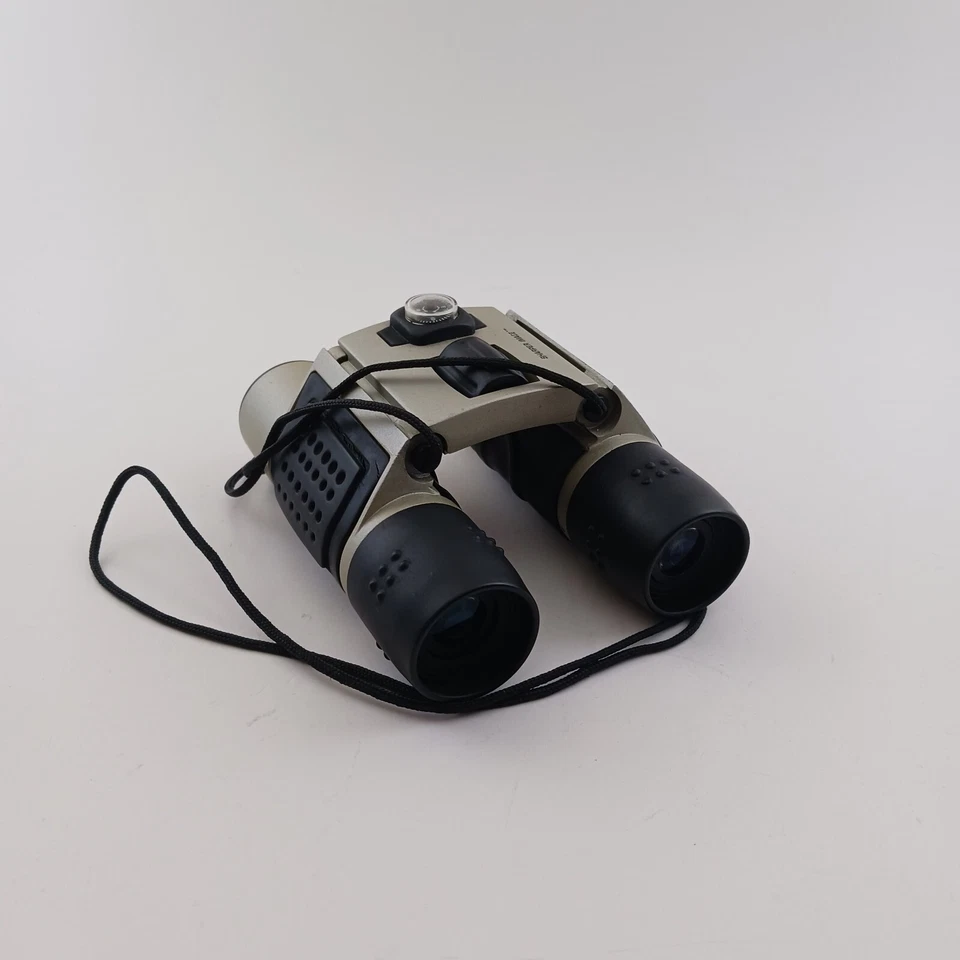 Sharper Image 8X22 Sliding Compact Binoculars with Compass AK305 367 FT/1000 YDS - Image 1 of 4