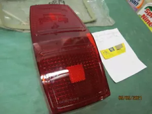 1968 RAMBLER AMBASSADOR NOS TAIL LIGHT LENS LEFT HAND P/N 3208819 BRAND NEW - Picture 1 of 6