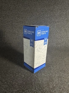 General Motors OEM Factory Genuine GM Variable Valve Timing Solenoid 12679099 - Bild 1 von 4