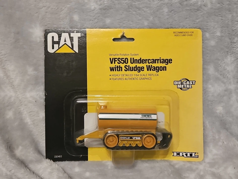 Ertl CAT VFS50 Undercarriage with Sludge Wagon Diecast 1/64 Scale Replica - Image 1 of 4