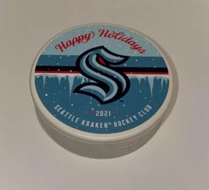 SEATTLE KRAKEN Happy Holidays 2021 ~ White Collectible Puck ~ NEW! NHL Hologram - Picture 1 of 2