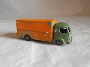 vintage french dinky No 33A simca cargo truck to restore - Picture 1 of 6