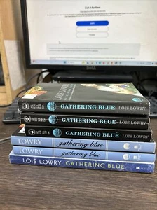 Lot 6 Gathering Blue (Readers Circle) by Lois Lowry, Different size - Picture 1 of 4