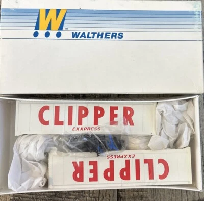 WALTHERS HO Kit 933-1456 40’ Semi Trailer Box of 2 Clipper NIB Unassembled - Image 1 of 4