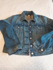 Women's Juniors?? size XL Levi's Denim Jacket Distressed Metal Buttons Soft EUC - Picture 1 of 10