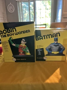 DC Direct Batman And Robin Limited Edition Mini Büsten mit Boxen - Bild 1 von 19