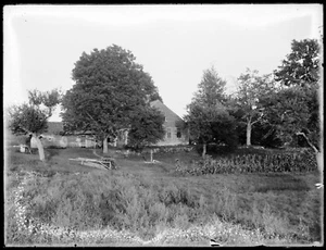 3ATE 1800s or EARLY 1900s GLASS NEGATIVE, GREAT OLD FARM, UNKNOWN LOCAL - Picture 1 of 2
