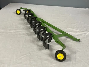 Genuine ERTL John Deere 6 Row Plow 1/16 Scale Die Cast Farm Toy #525 AS PICTURED - Picture 1 of 12