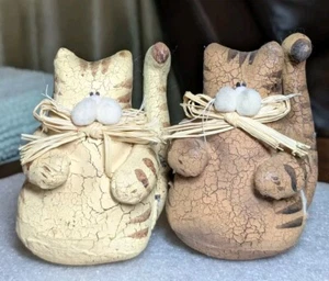 Vtg Folk Art Kitty Cat Distressed Handpainted Soft Body Shelf Sitter  Figurines  - Picture 1 of 7