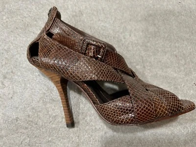 Zapatos de tacón BCBG Max Azria para mujer con punta abierta talla 5,5/35,5 Foto 1 de 4