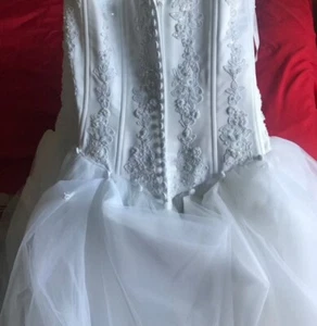 David’s Bridal Wedding Dress Plus Size 20w - Picture 1 of 5