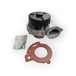 JUNKERS BOSCH FAN 8717204410 BOILER CERAPUR SMART 24 ZW24-3C - Picture 1 of 1