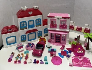 Mega Bloks Barbie Beach House Build n Style Plus Extras and Hello Kitty House - Picture 1 of 9