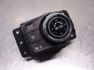 Panel de control interruptor de navegación GPS Infiniti Q50 13 14 15 16 17 18 19 - Imagen 1 de 4