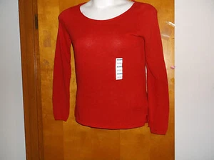 NEW LADY'S OLD NAVY OPEN CREW NECK LIGHTWEIGHT KNIT PULLOVER SWEATER. - Picture 1 of 3
