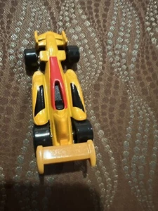 McD Hot Wheels 2007 hecho en China usado con pocas fichas de pintura - Imagen 1 de 2