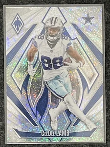 2024 Panini Phoenix #21 CeeDee Lamb International Dallas Cowboys - Bild 1 von 2