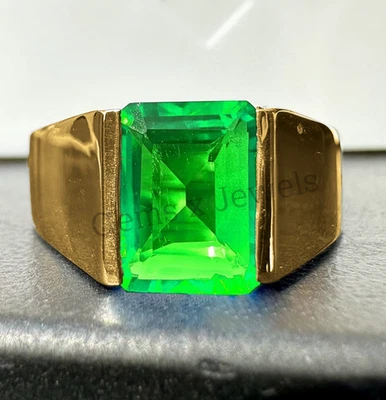 Anillo de boda para hombre de oro amarillo macizo de 14K hecho a mano con piedras preciosas de esmeralda verde Foto 1 de 3