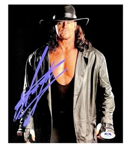WWE THE UNDERTAKER SIGNED 8X10 WRESTLING PHOTO WITH PSA DNA COA RIP VERY RARE - Picture 1 of 4