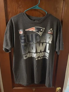 Fanatics Patriots Super Bowl T Shirt Large. NFL Proline Large. Super Bowl LI - Picture 1 of 3