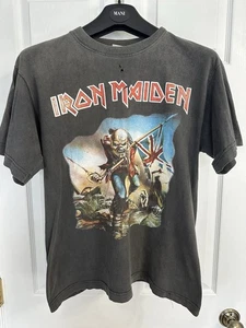 Iron Maiden Trooper Vintage T-Shirt XL - Picture 1 of 12
