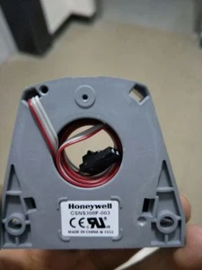 1pcs Honeywell CSNS300F-003 Current Sensor, Ship dhl - Picture 1 of 3