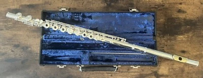 Flauta de colección Commonhardt PLATA MACIZA agujero abierto M3S, boquilla dorada, estuche rígido Foto 1 de 4