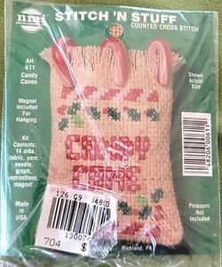 Stitch N Stuff Cross Stitch Kit Candy Cane Bag with Magnet Needle Magic #611 New - Picture 1 of 2