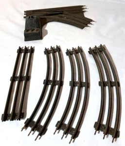 VINTAGE LIONEL SWITCH TRACK 1 STRAIGHT 3 CURVED TRACK O GAUGE - Picture 1 of 8
