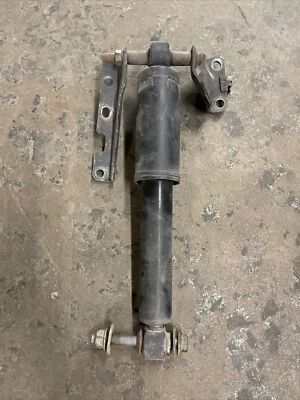 2013-2017 BUICK ENCLAVE Rear Left Driver Side Strut Shock Absorber OEM 23147603 - Image 1 of 4