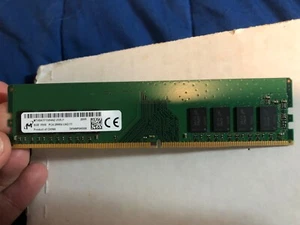 MTA8ATF1G64AZ-2G6J1 Micron 8GB 1RX8 PC4-2666V-UA2-11 DDR4-2666Mhz Desktop RAM - Afbeelding 1 van 1