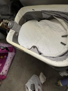 graco baby bassinet crib - Picture 1 of 2