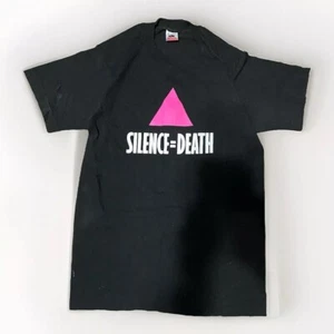 Camiseta Mediana Vintage Años 80 “Silencio = Muerte” Campaña Activista SIDA - Imagen 1 de 6