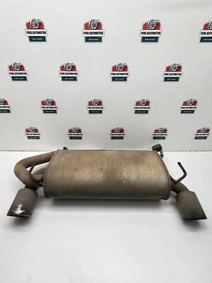 Conjunto de silenciador de escape trasero Nissan 350Z 2003-2008 cupé OEM Foto 1 de 4